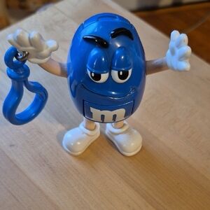 Vintage M&M'S Blue Peanut Candy Dispenser Keychain With Clip.